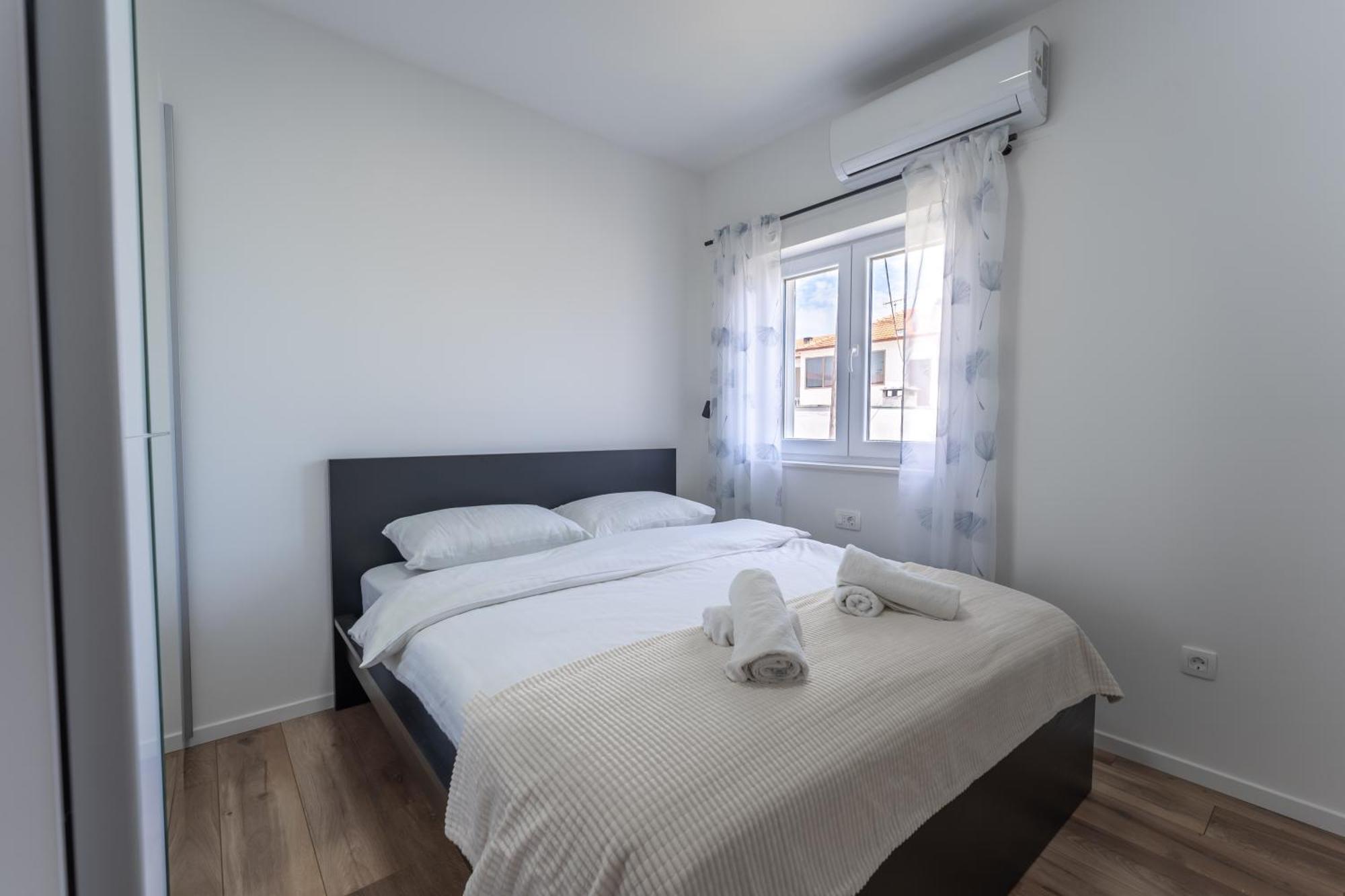 זאדאר Bernie Apartments With A Pool מראה חיצוני תמונה